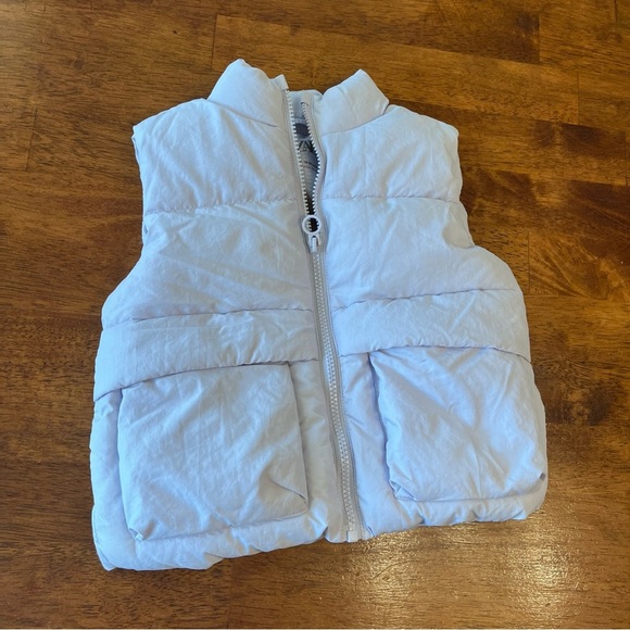 Zara creamy purple puffer vest zip up size 18-24 months - Picture 1 of 5